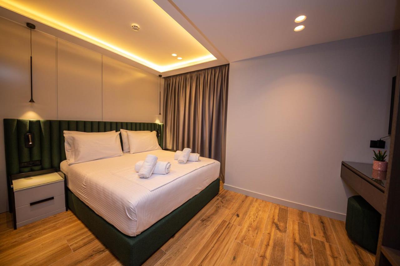 Hotel Lili-1 ساراندا المظهر الخارجي الصورة